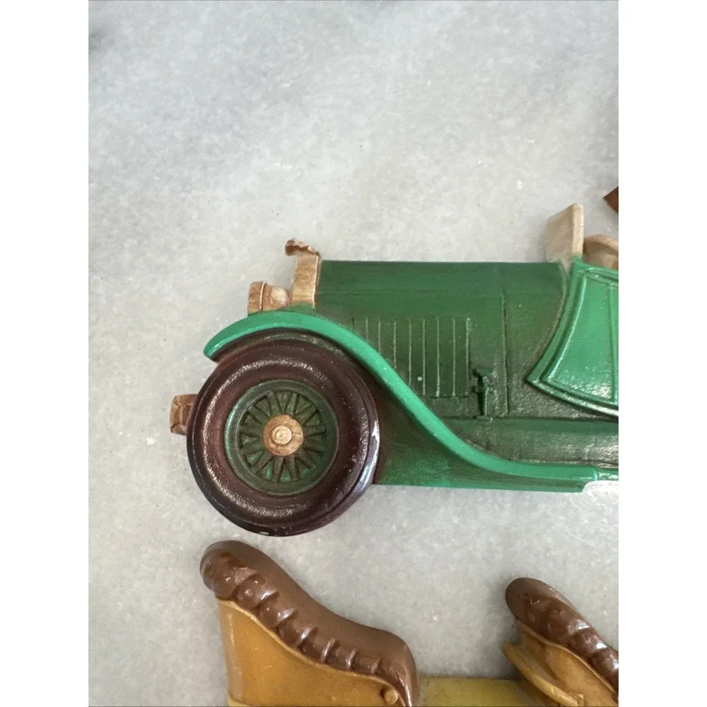 Vintage‎ 1977 Dart Industries Car Wall Hangings 7387 & 7388